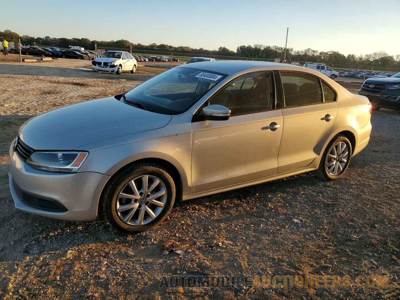 3VWDX7AJ3CM311322 VOLKSWAGEN JETTA 2012