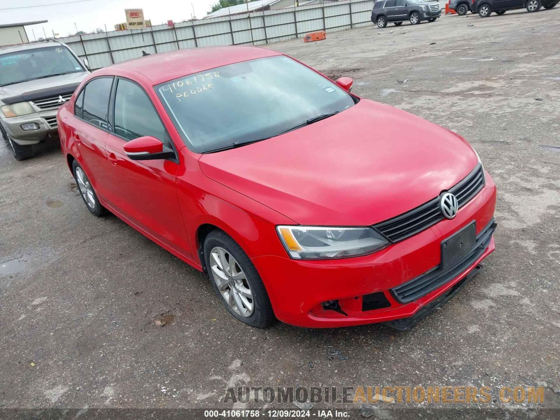 3VWDX7AJ3CM357488 VOLKSWAGEN JETTA 2012