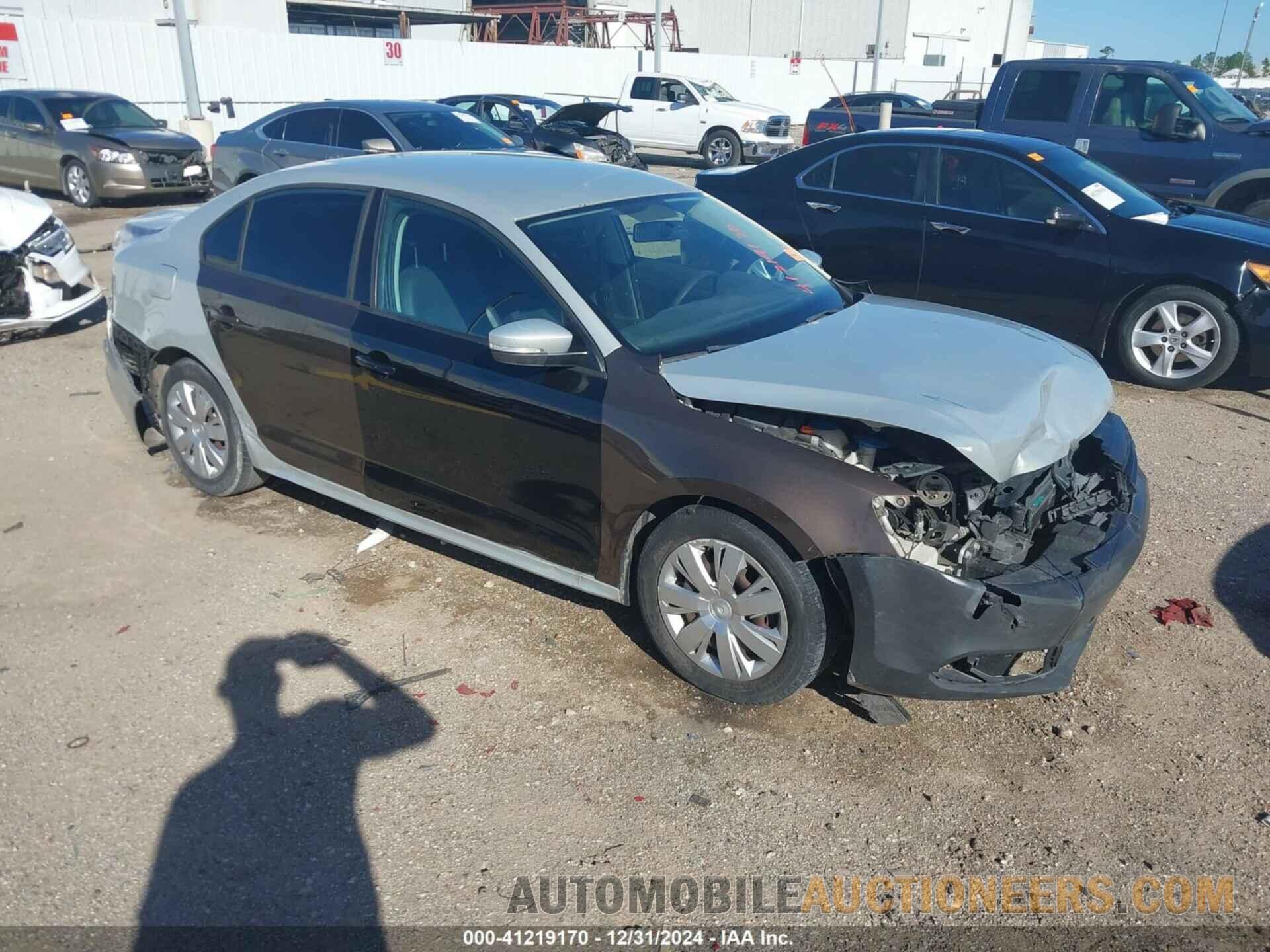 3VWDX7AJ4BM336499 VOLKSWAGEN JETTA 2011