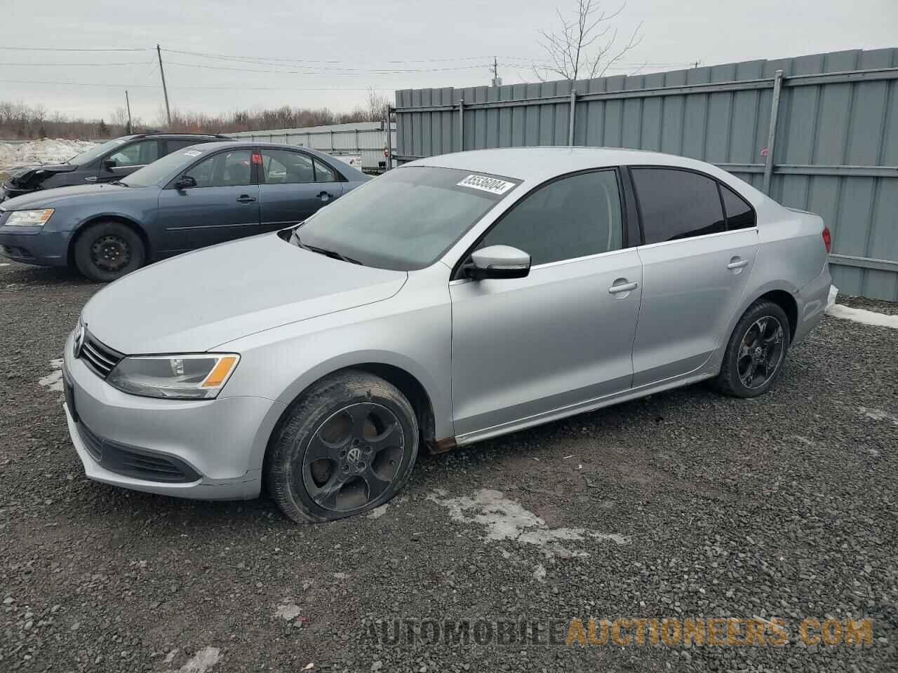 3VWDX7AJ4CM342501 VOLKSWAGEN JETTA 2012