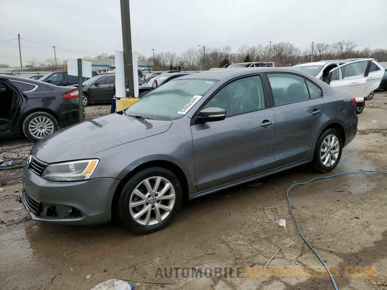 3VWDX7AJ4CM354633 VOLKSWAGEN JETTA 2012