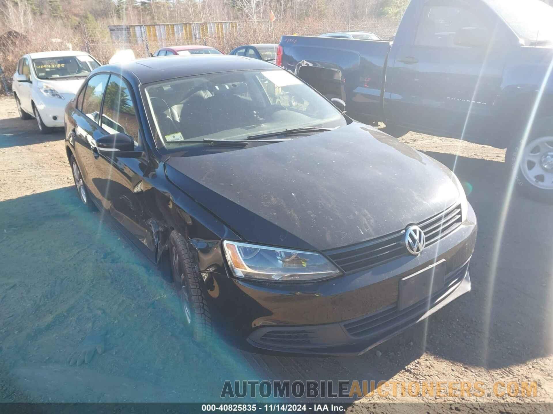 3VWDX7AJ5CM341423 VOLKSWAGEN JETTA 2012