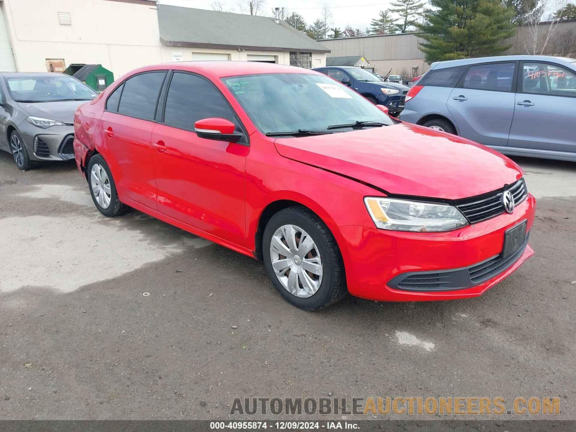 3VWDX7AJ6CM339017 VOLKSWAGEN JETTA 2012