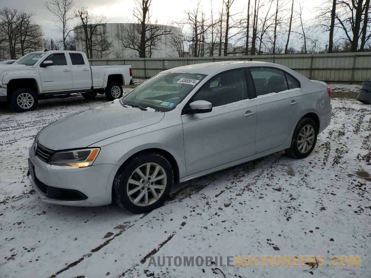 3VWDX7AJ6DM364162 VOLKSWAGEN JETTA 2013