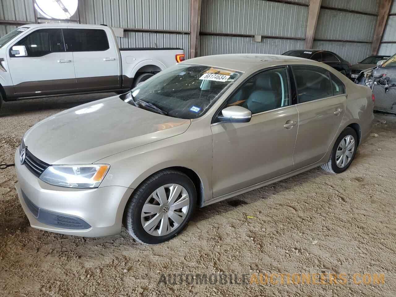 3VWDX7AJ7DM222287 VOLKSWAGEN JETTA 2013