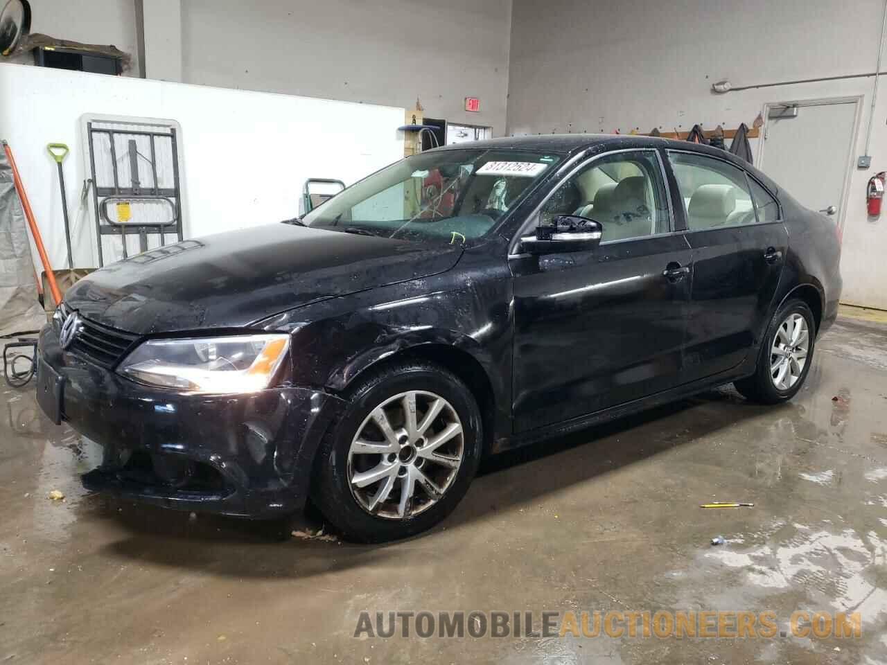 3VWDX7AJ8BM385091 VOLKSWAGEN JETTA 2011