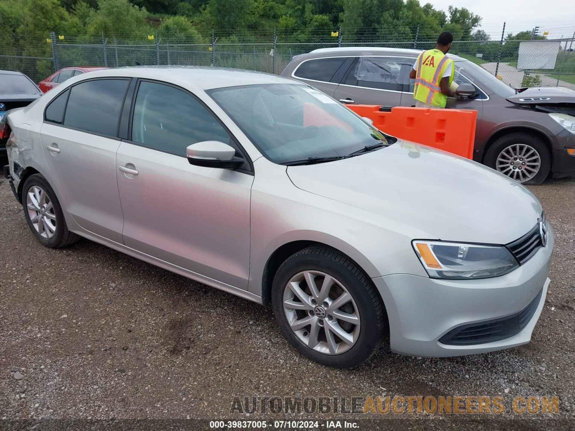 3VWDX7AJ9BM316345 VOLKSWAGEN JETTA 2011