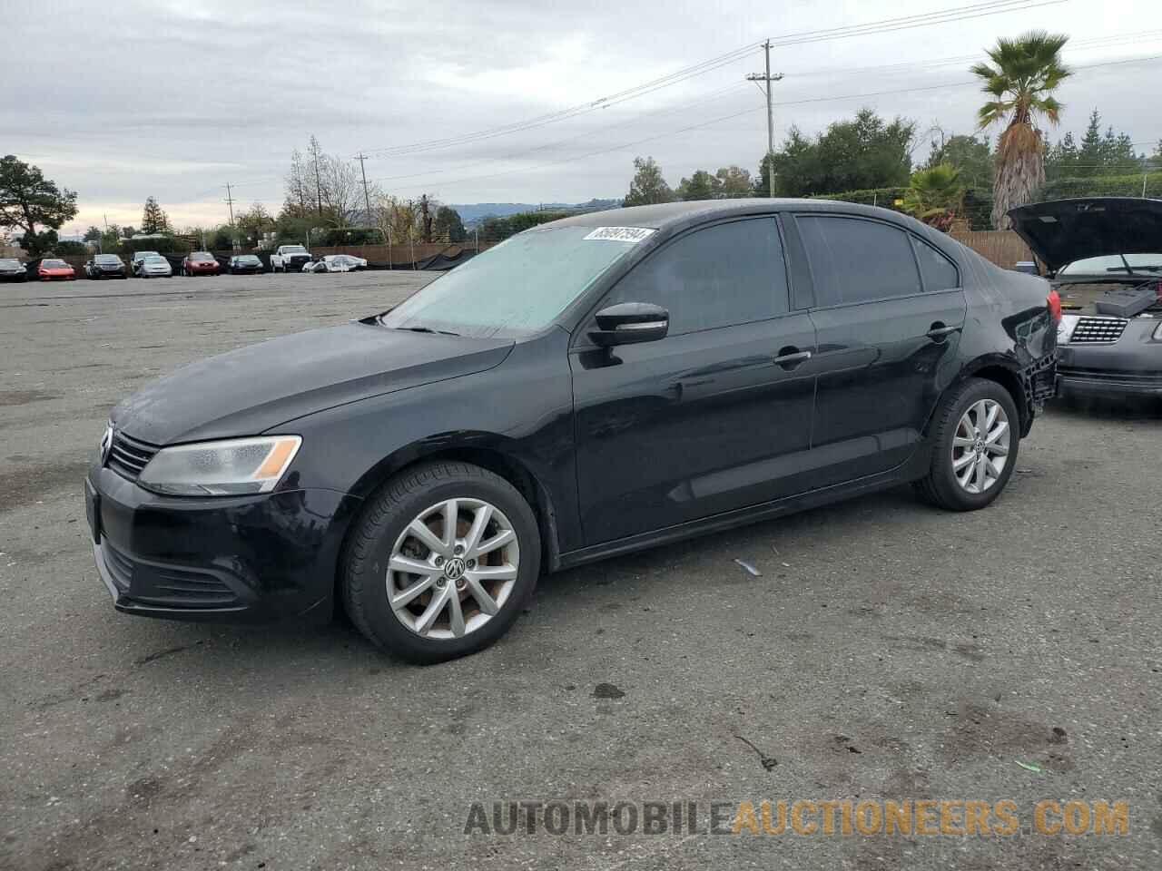 3VWDZ7AJ0BM131207 VOLKSWAGEN JETTA 2011