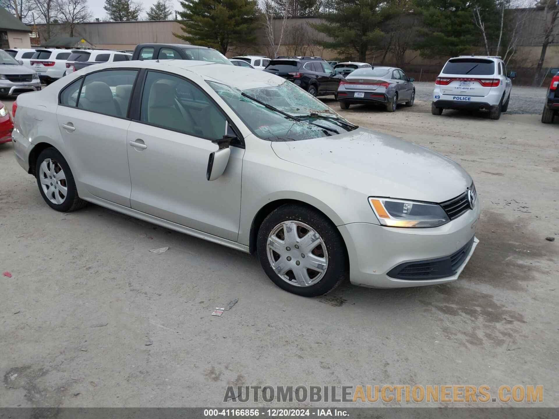 3VWDZ7AJ0BM309066 VOLKSWAGEN JETTA 2011