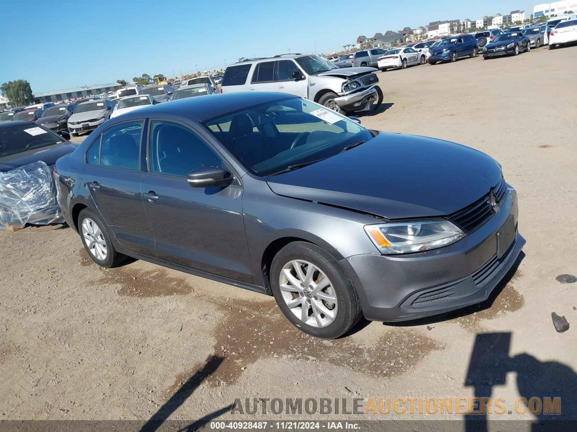 3VWDZ7AJ1BM353836 VOLKSWAGEN JETTA 2011