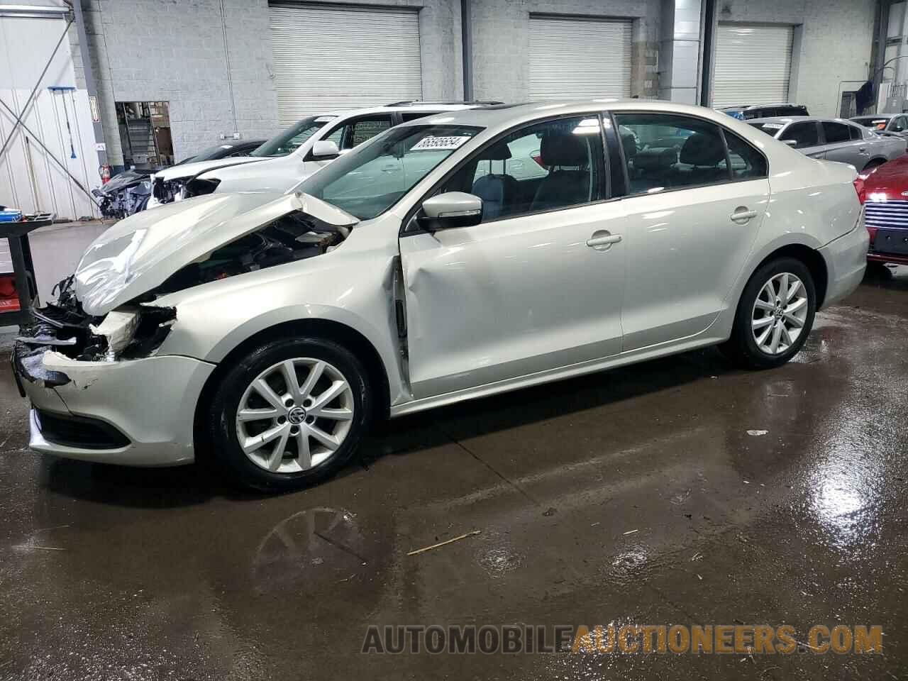 3VWDZ7AJ1BM393866 VOLKSWAGEN JETTA 2011