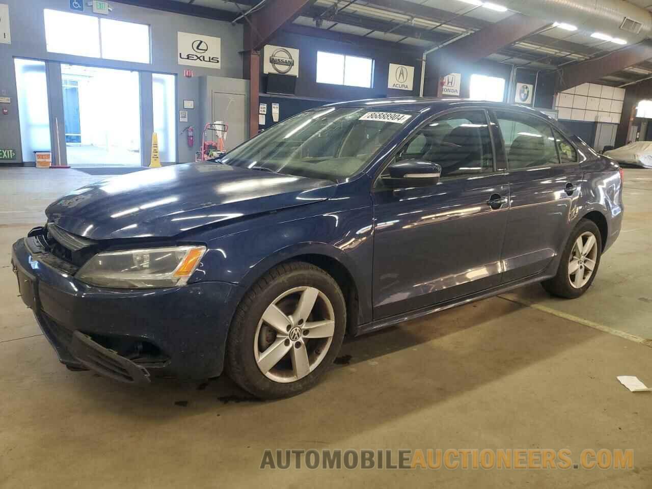 3VWDZ7AJ4BM328266 VOLKSWAGEN JETTA 2011