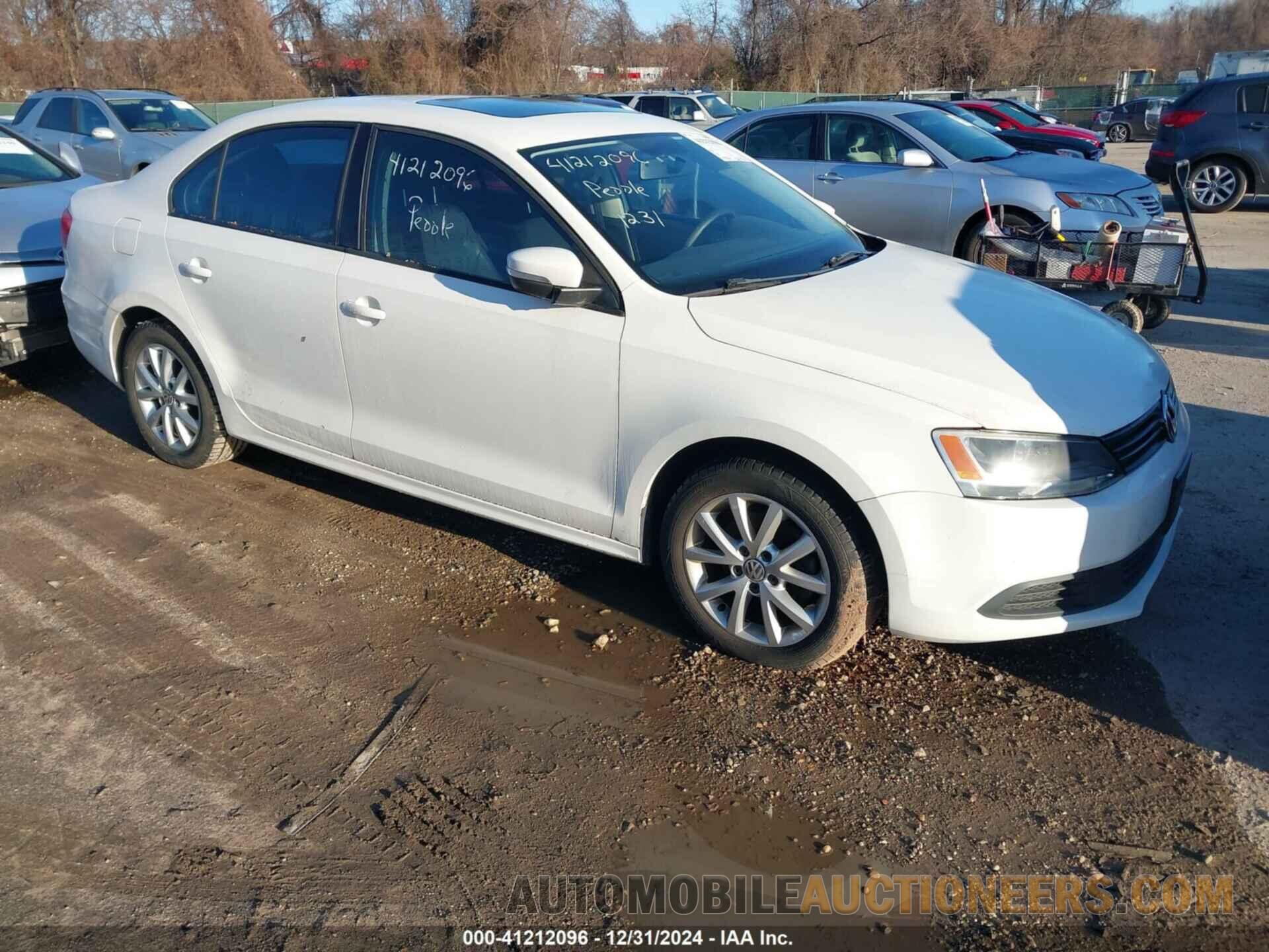 3VWDZ7AJ4BM366628 VOLKSWAGEN JETTA 2011