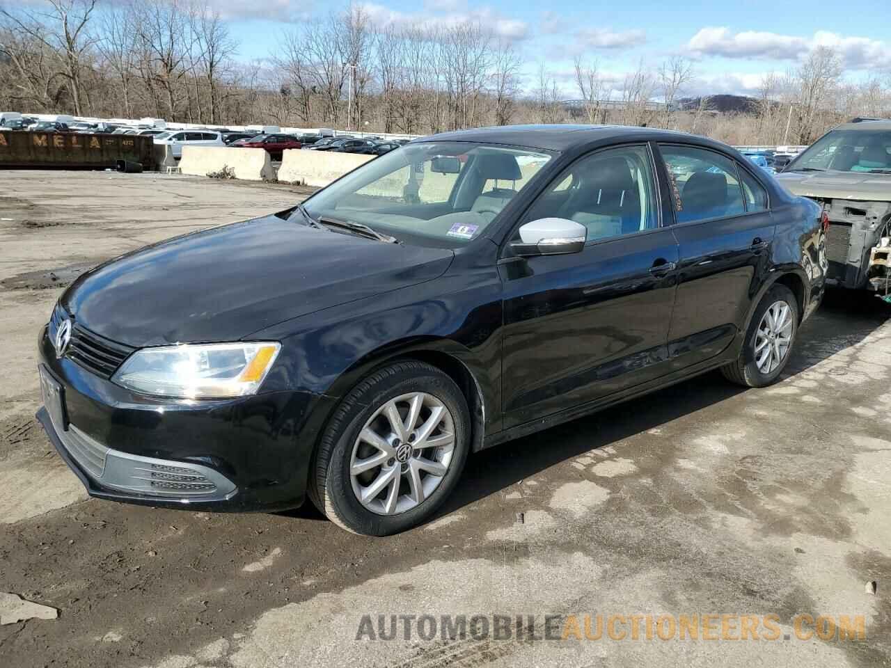 3VWDZ7AJ4BM381601 VOLKSWAGEN JETTA 2011