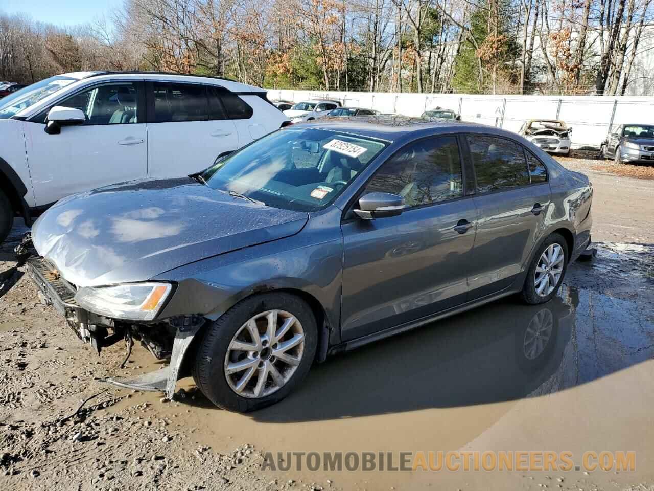 3VWDZ7AJ5BM318880 VOLKSWAGEN JETTA 2011