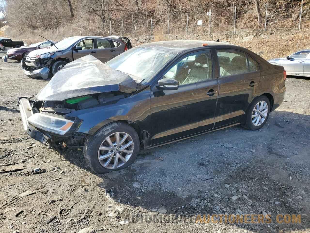 3VWDZ7AJ7BM335521 VOLKSWAGEN JETTA 2011