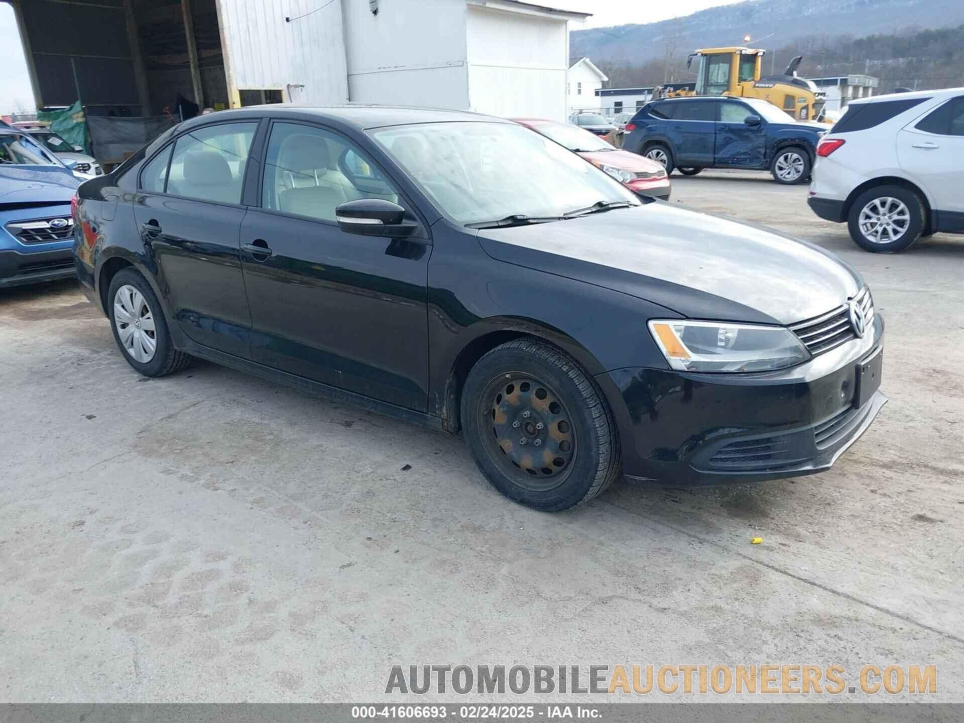 3VWDZ7AJ7BM383262 VOLKSWAGEN JETTA 2011