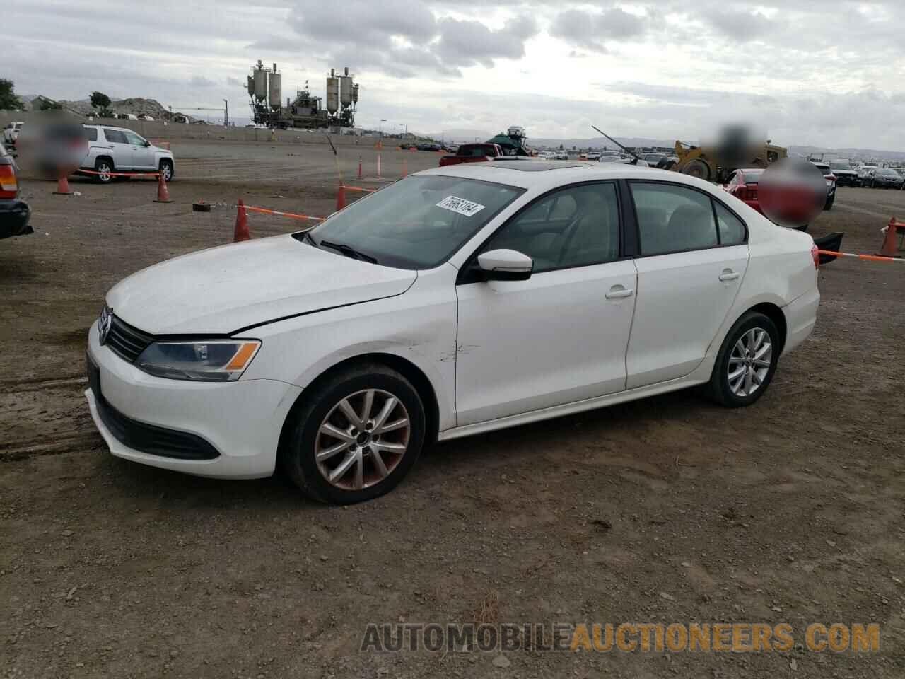 3VWDZ7AJ9BM325959 VOLKSWAGEN JETTA 2011