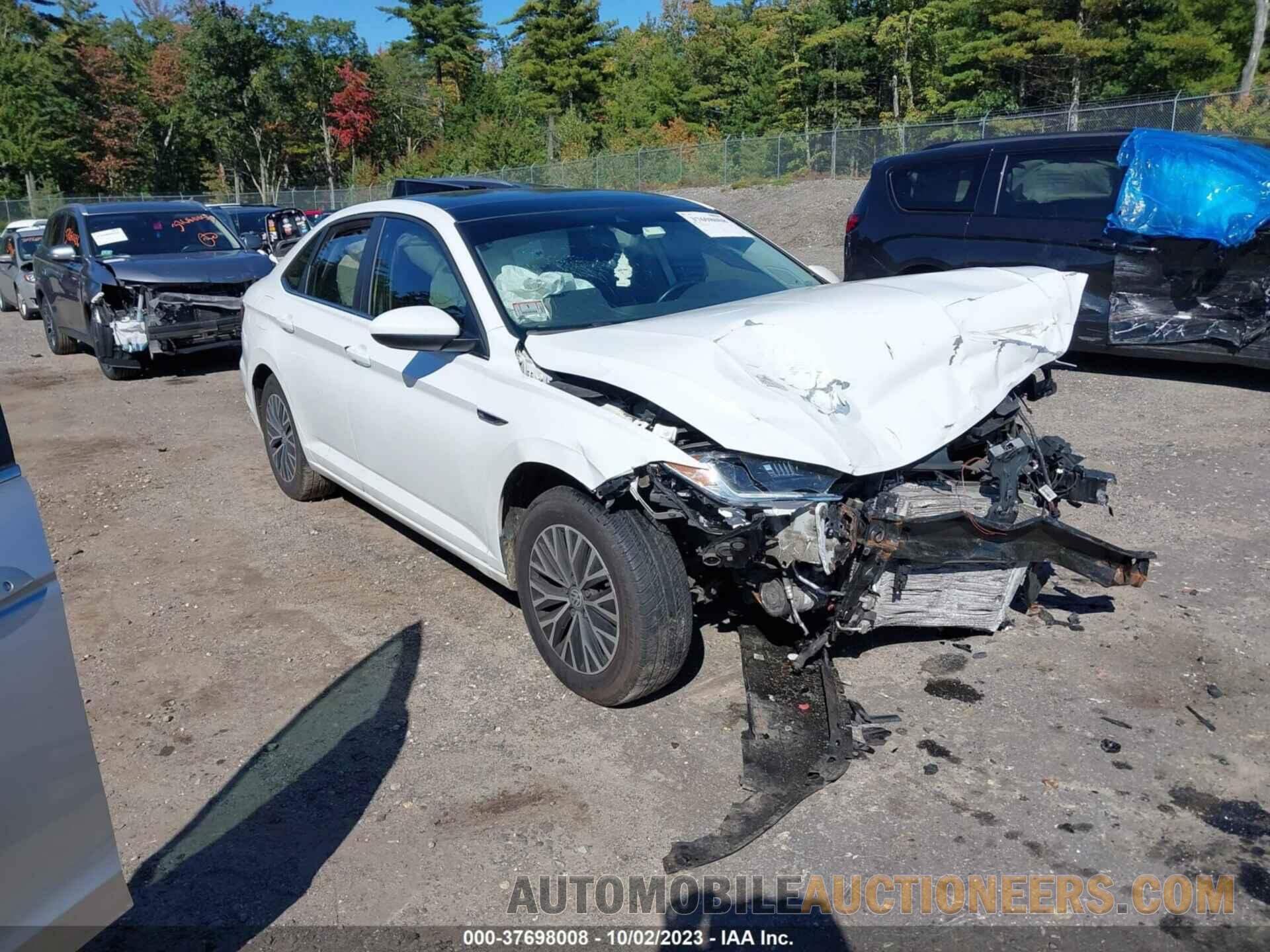 3VWE57BU3KM077197 VOLKSWAGEN JETTA 2019