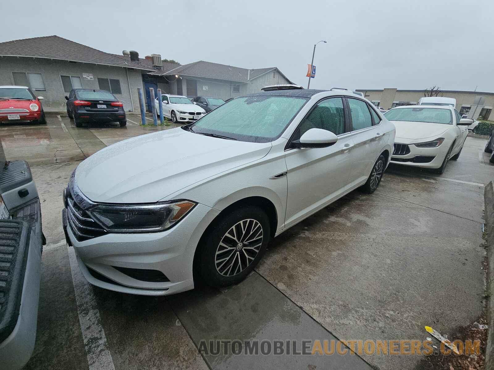 3VWE57BU7KM234939 Volkswagen Jetta 2019