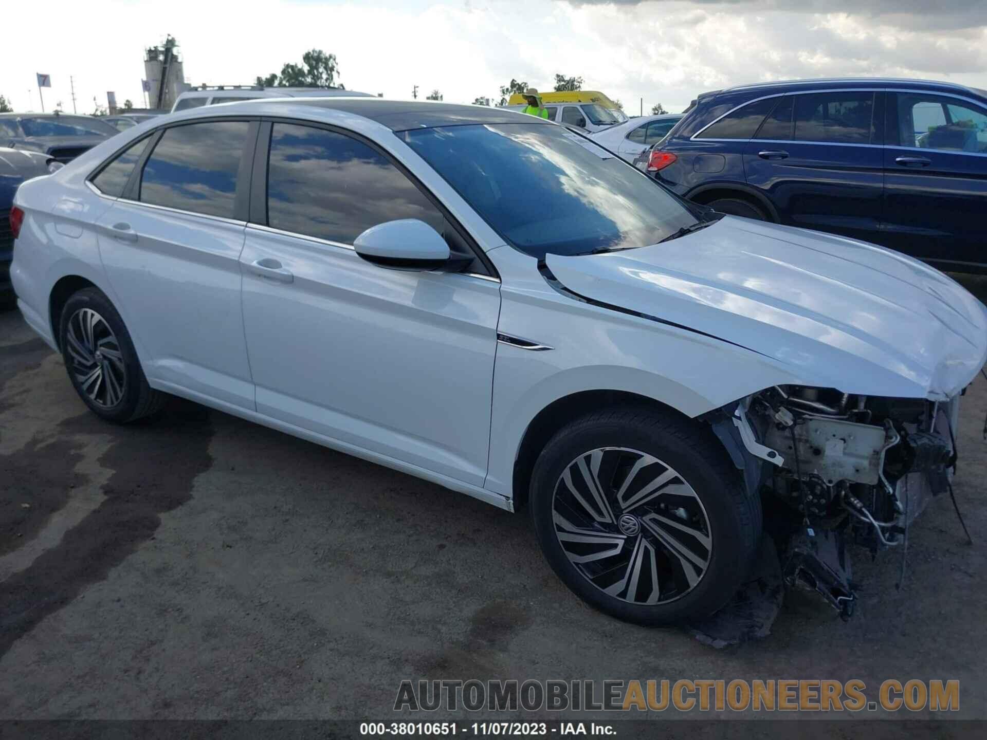 3VWE57BUXMM030025 VOLKSWAGEN JETTA 2021