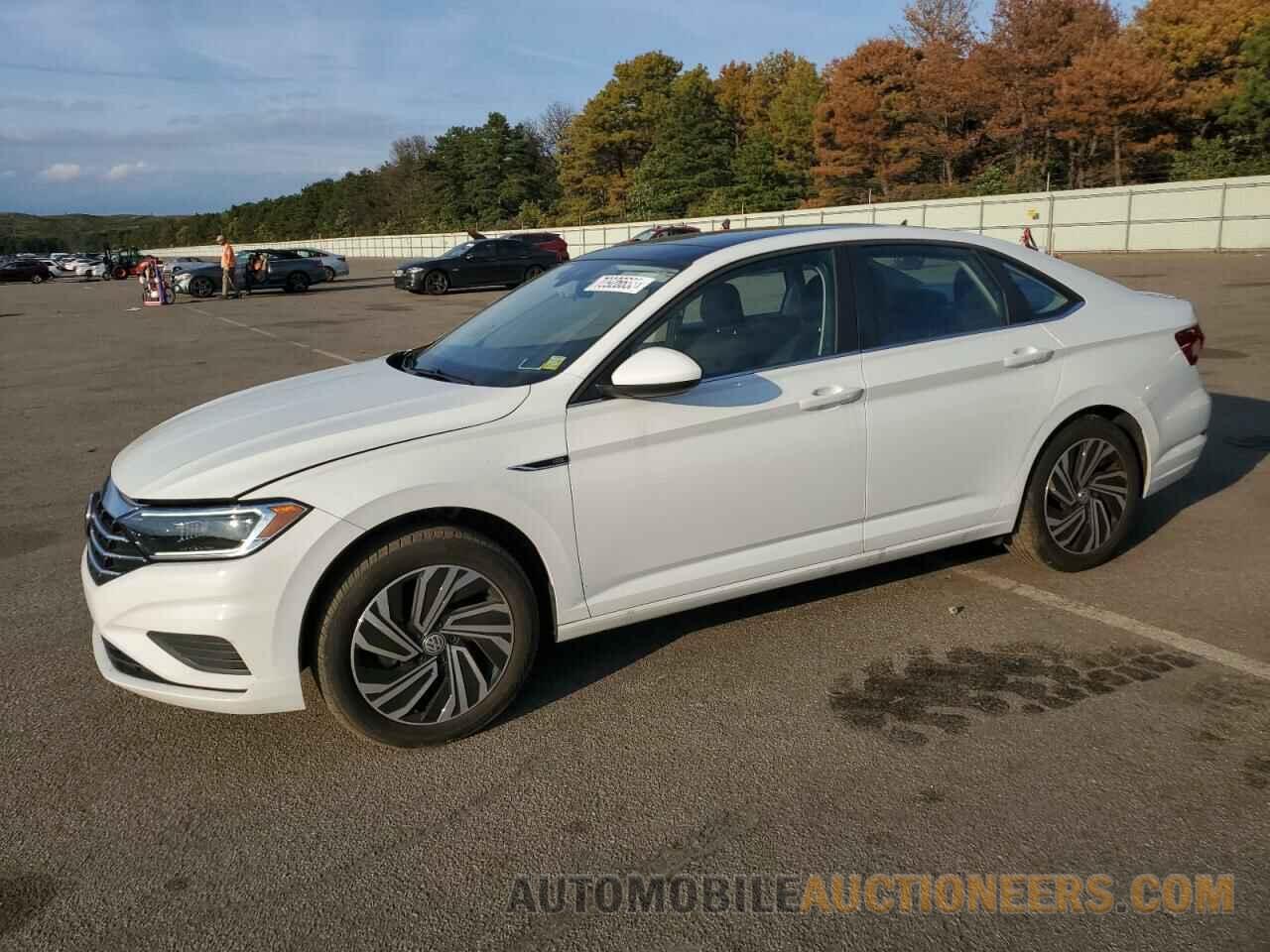 3VWE57BUXMM060268 VOLKSWAGEN JETTA 2021