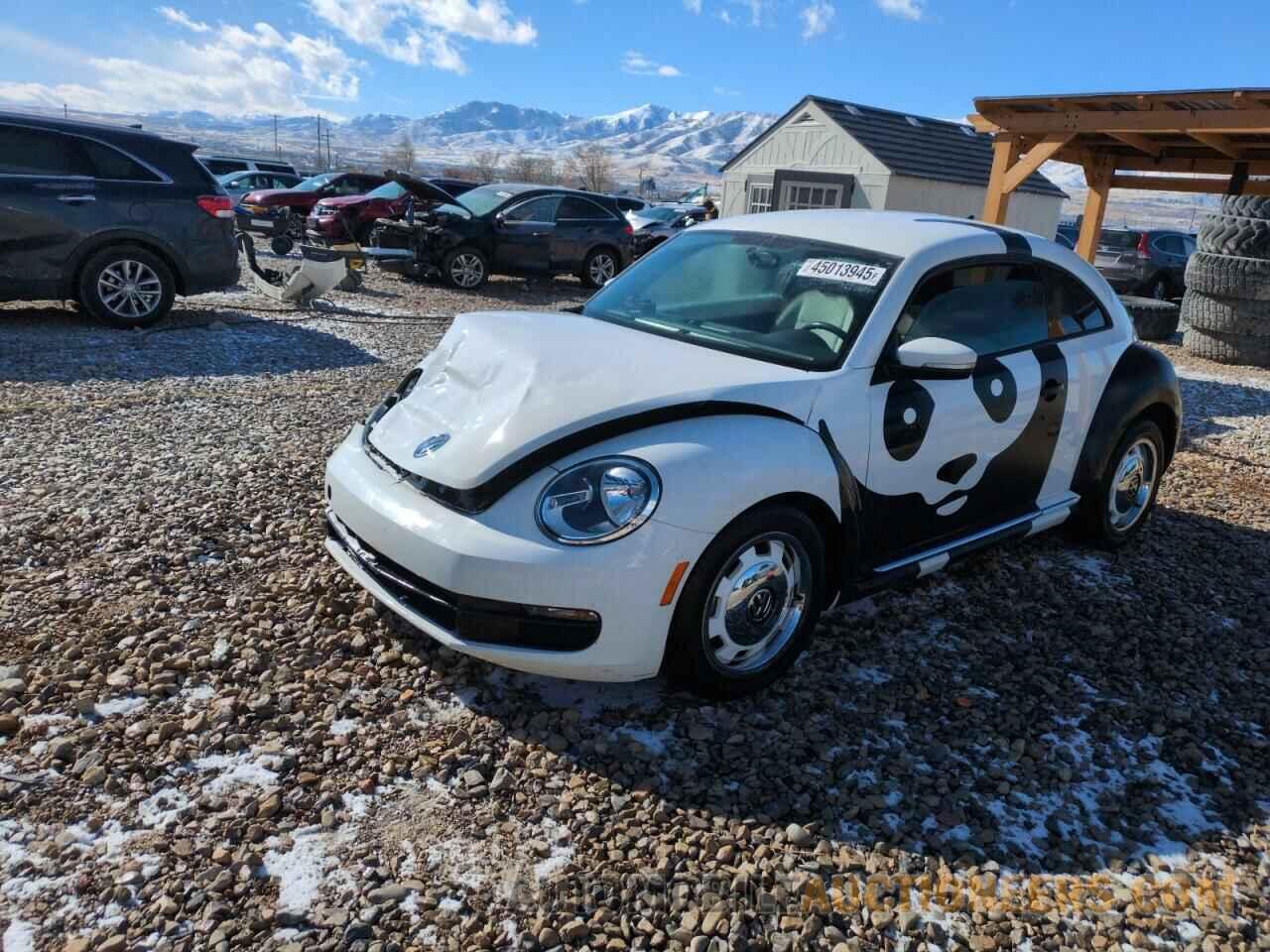 3VWF17AT1FM652850 VOLKSWAGEN BEETLE 2015