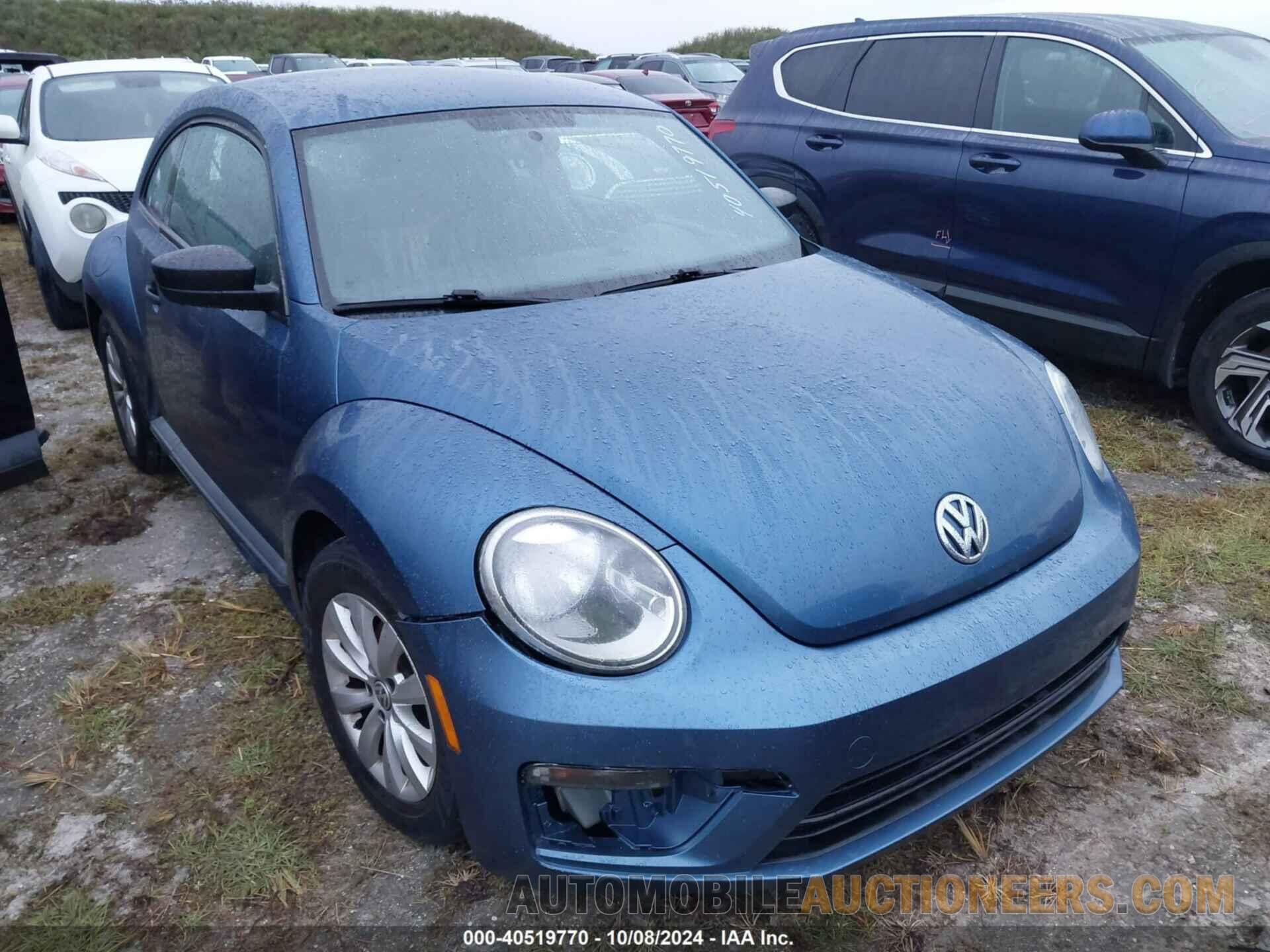 3VWF17AT1HM627823 VOLKSWAGEN BEETLE 2017