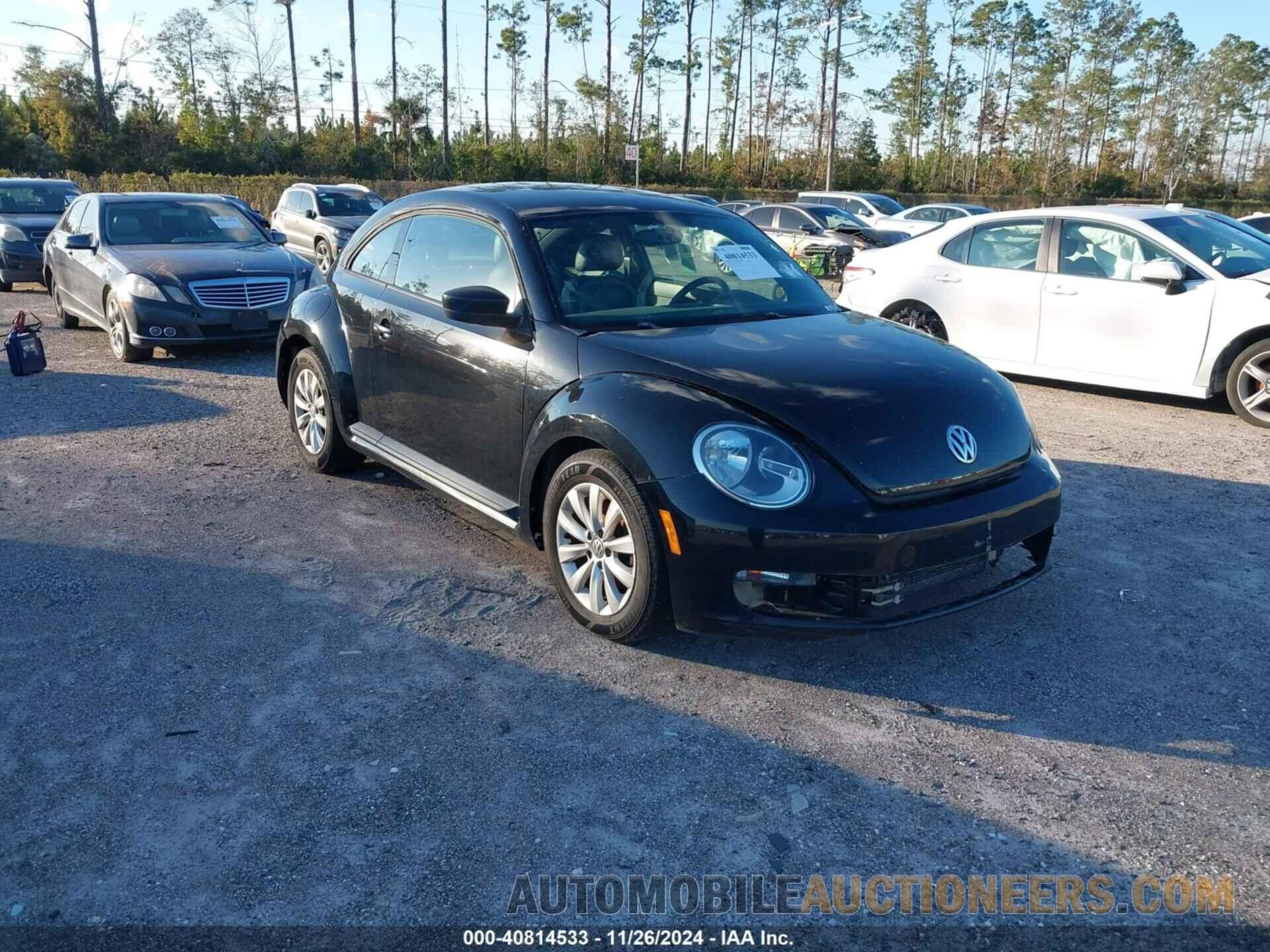 3VWF17AT5FM640751 VOLKSWAGEN BEETLE 2015