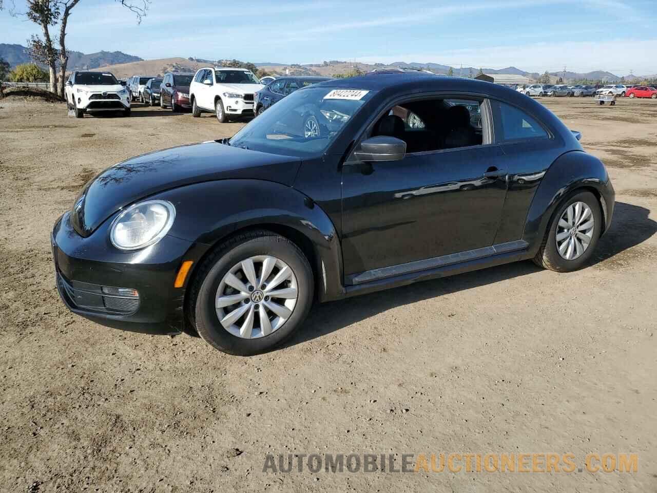 3VWF17AT5GM601420 VOLKSWAGEN BEETLE 2016