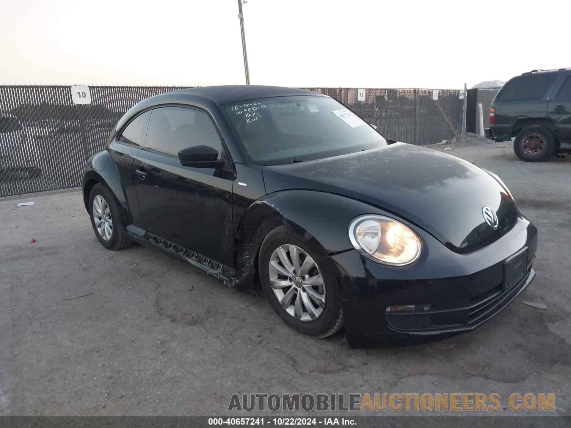 3VWF17AT5GM604978 VOLKSWAGEN BEETLE 2016