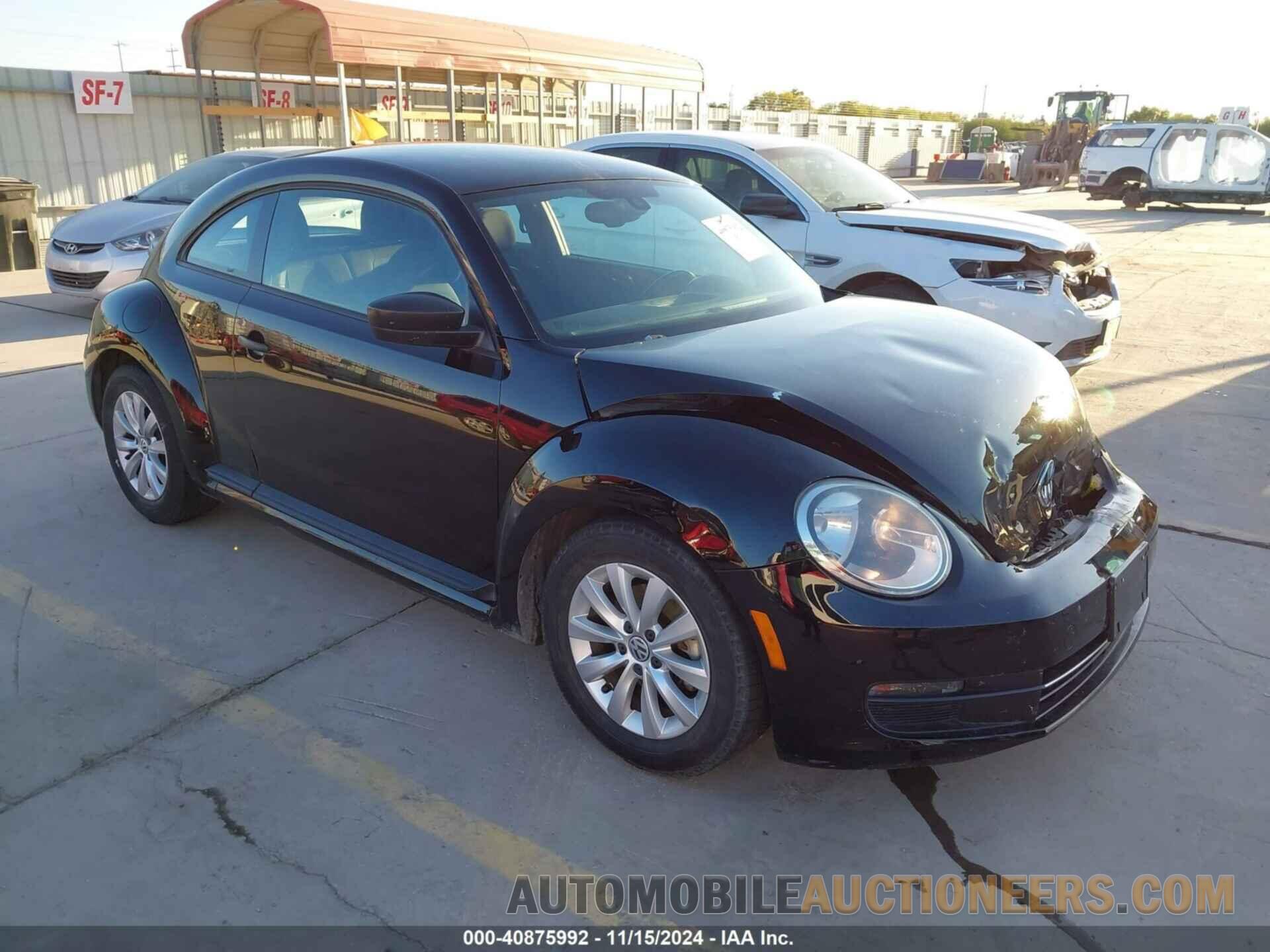 3VWF17AT5GM635146 VOLKSWAGEN BEETLE 2016