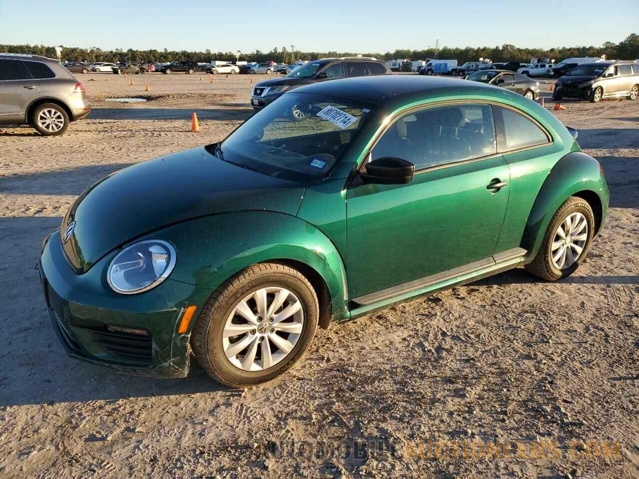 3VWF17AT5HM605582 VOLKSWAGEN BEETLE 2017