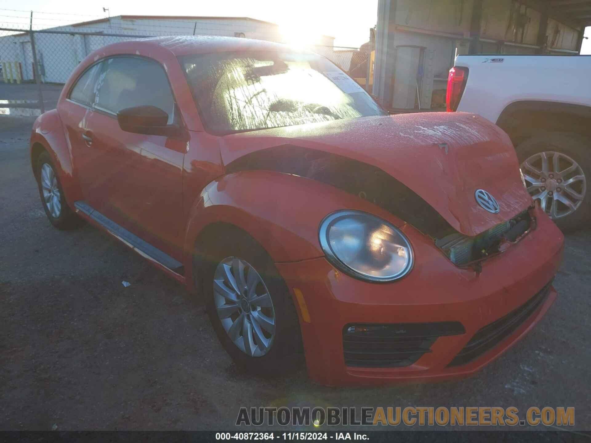 3VWF17AT5HM628151 VOLKSWAGEN BEETLE 2017