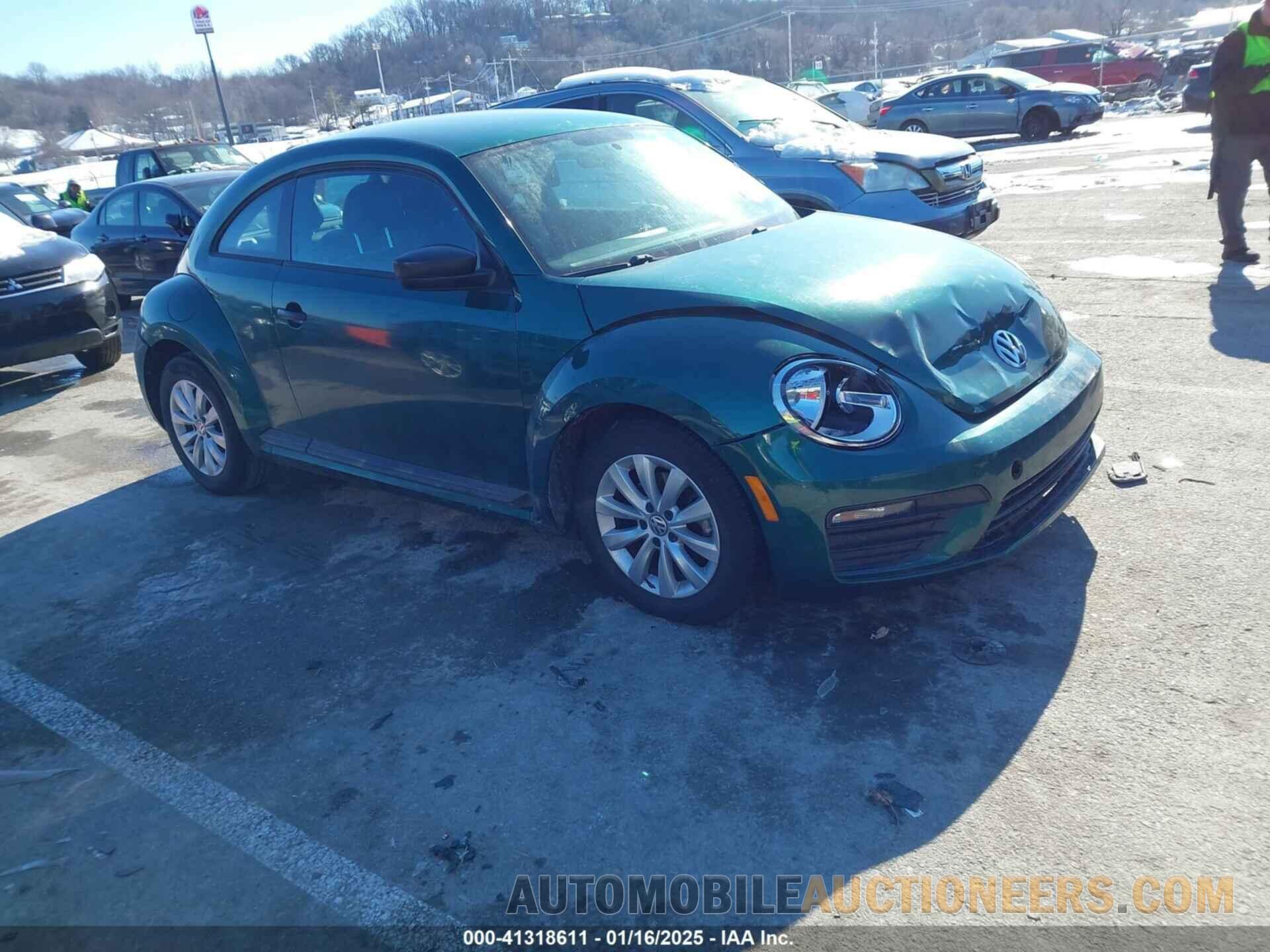 3VWF17AT6HM618275 VOLKSWAGEN BEETLE 2017