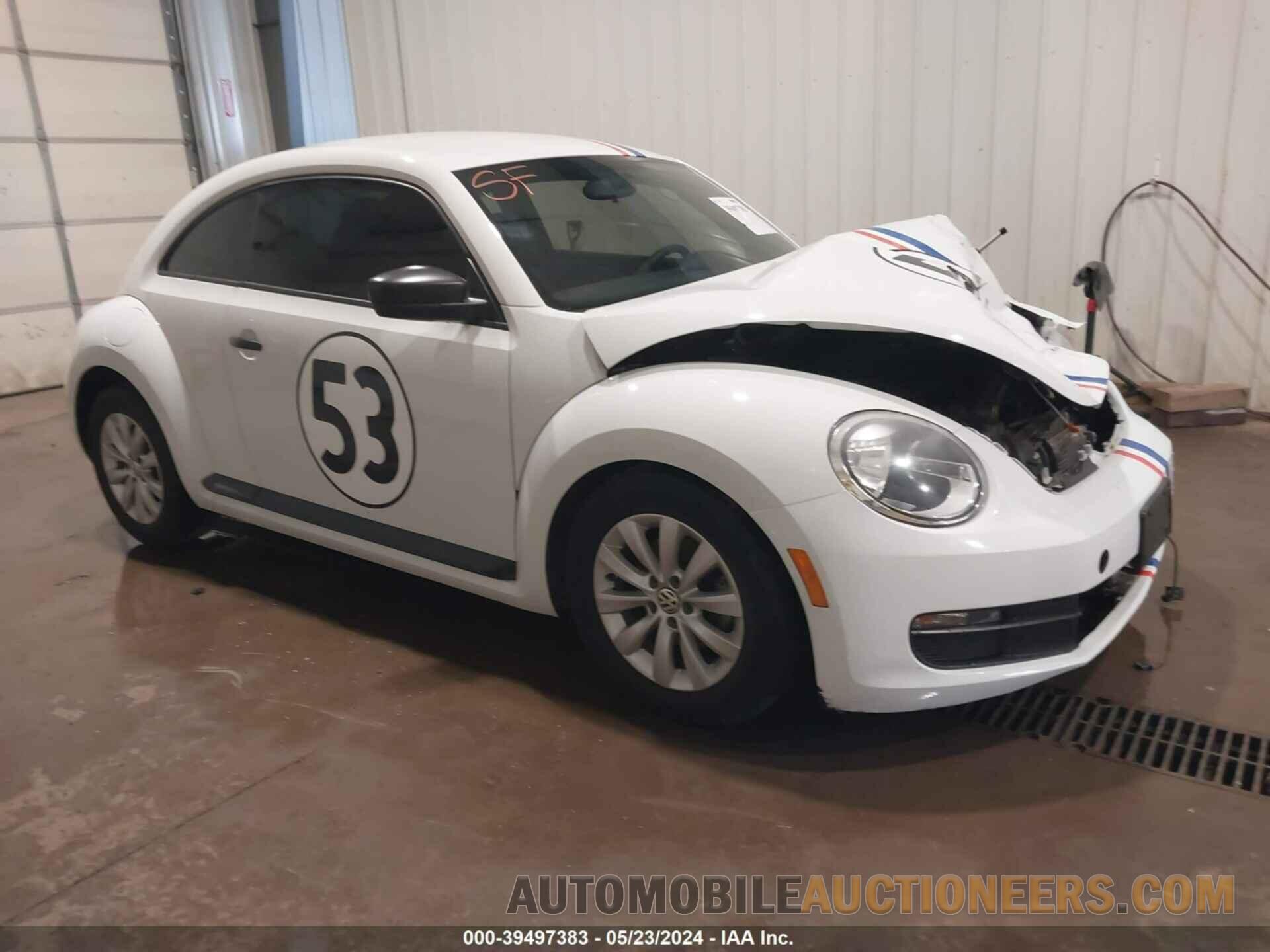 3VWF17AT7FM654361 VOLKSWAGEN BEETLE 2015