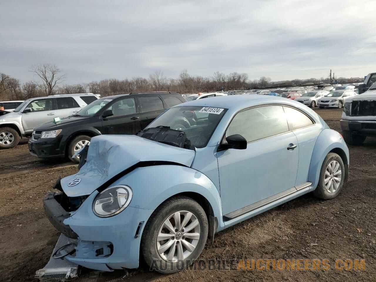 3VWF17AT7GM605551 VOLKSWAGEN BEETLE 2016