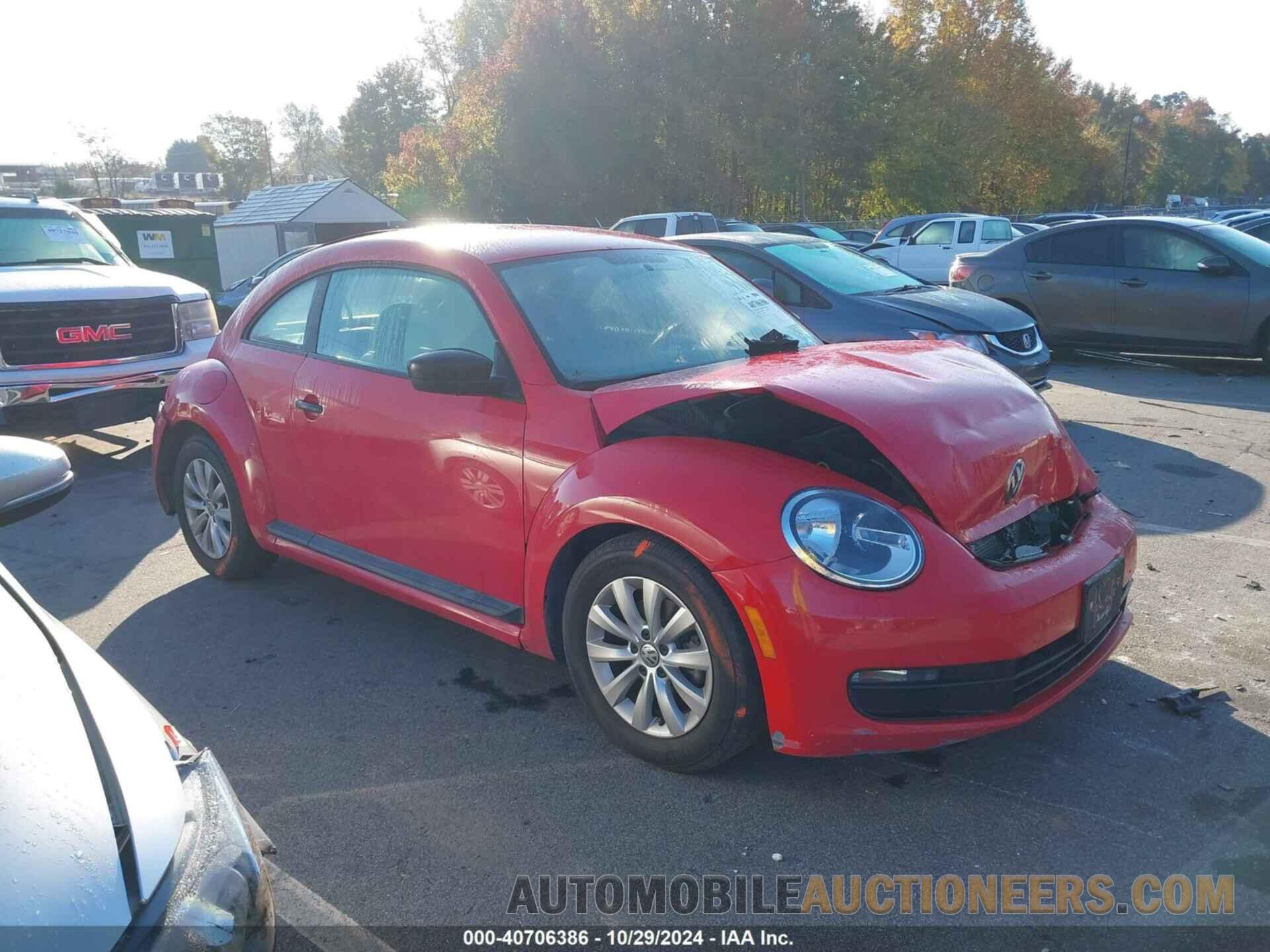 3VWF17AT9GM606457 VOLKSWAGEN BEETLE 2016