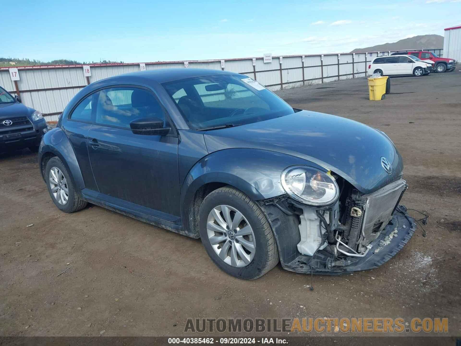 3VWF17AT9HM601633 VOLKSWAGEN BEETLE 2017