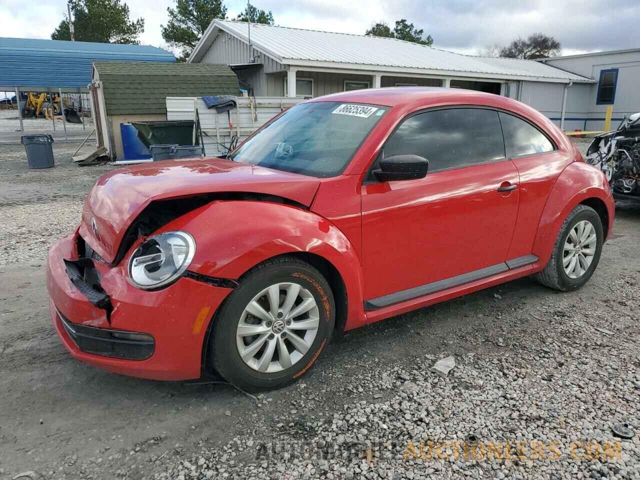 3VWF17ATXFM616123 VOLKSWAGEN BEETLE 2015