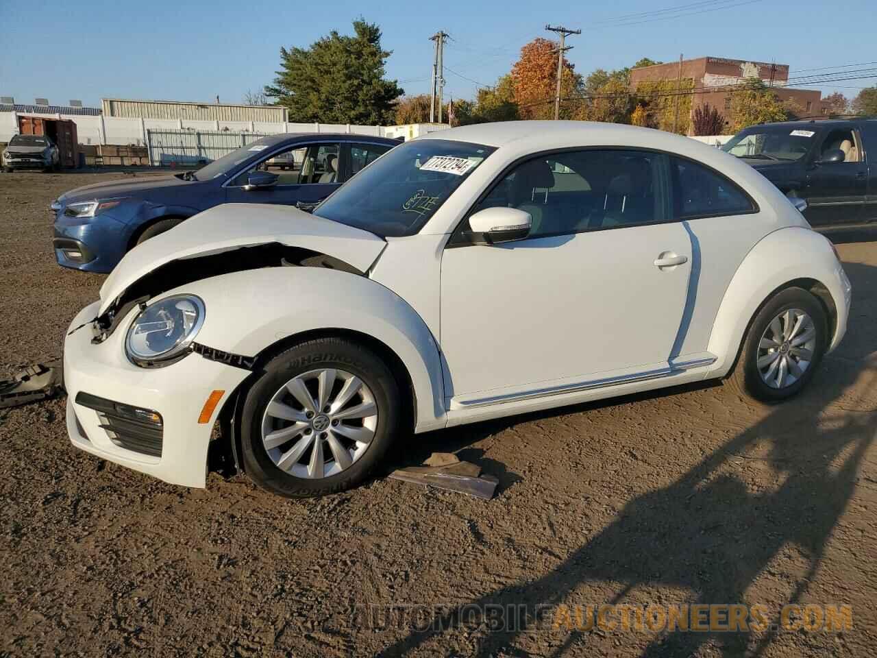 3VWFD7AT1KM700364 VOLKSWAGEN BEETLE 2019