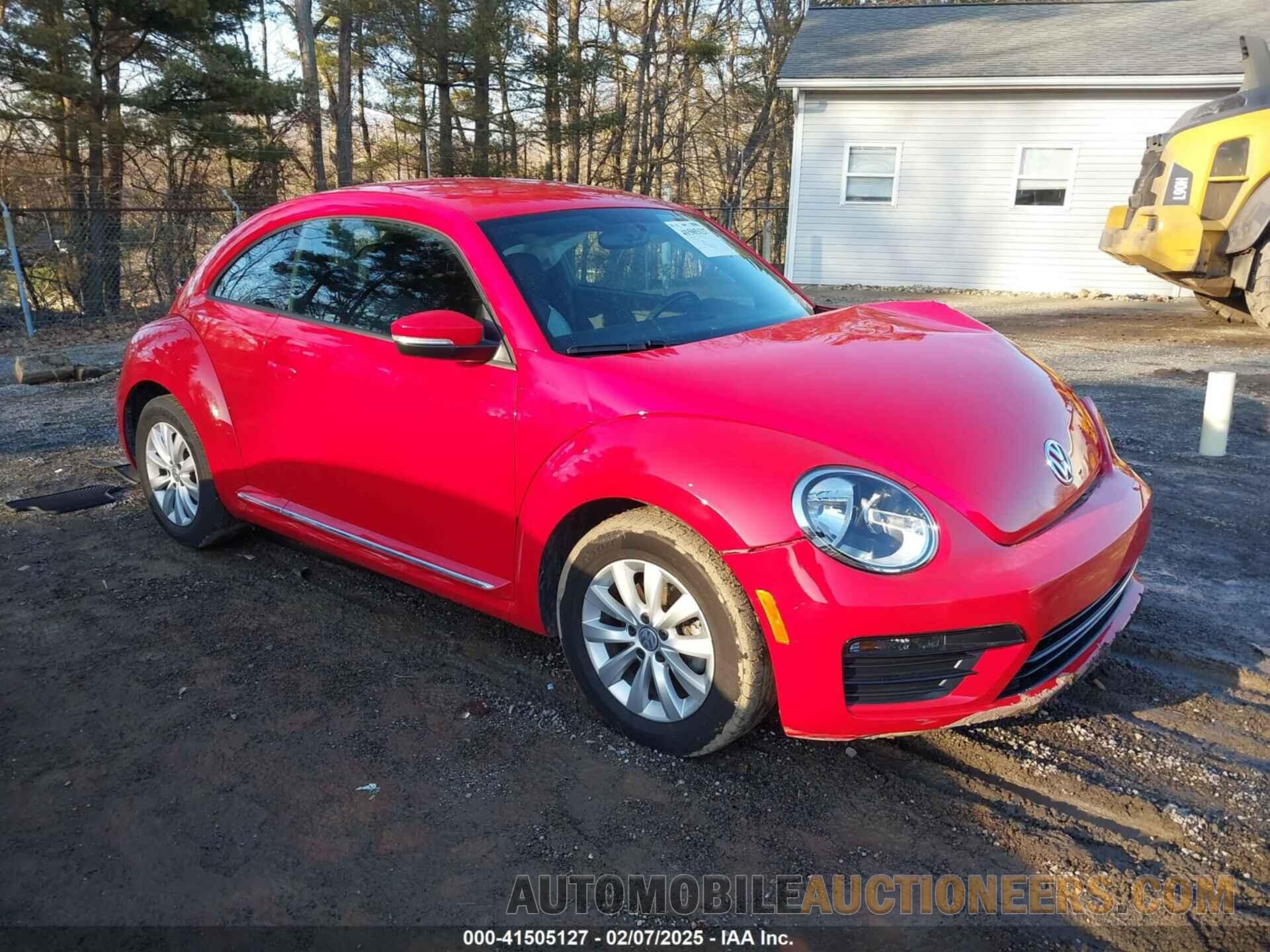 3VWFD7AT1KM712384 VOLKSWAGEN BEETLE 2019