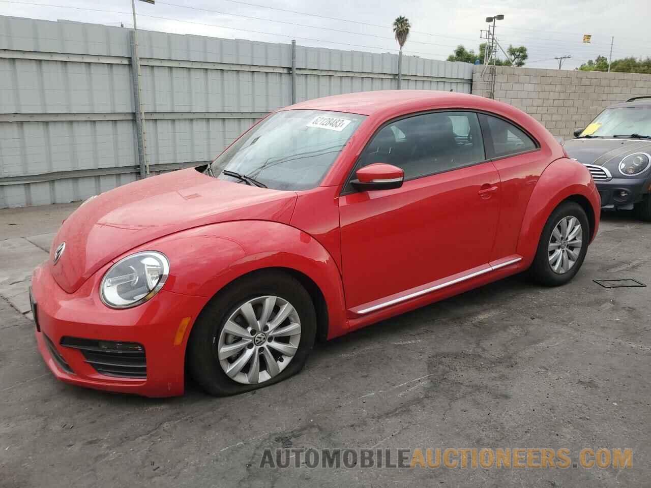 3VWFD7AT3KM706943 VOLKSWAGEN BEETLE 2019