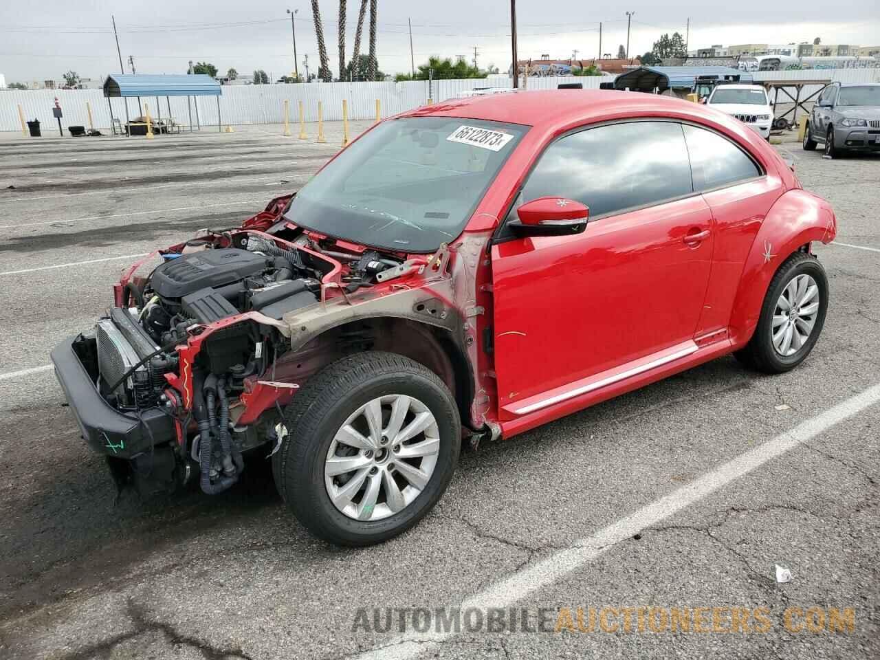 3VWFD7AT3KM712077 VOLKSWAGEN BEETLE 2019