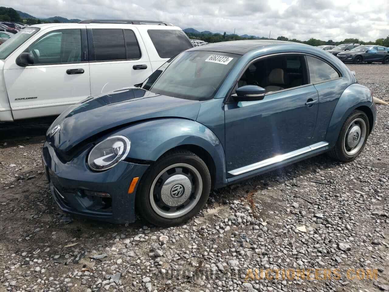 3VWFD7AT4JM704178 VOLKSWAGEN BEETLE 2018