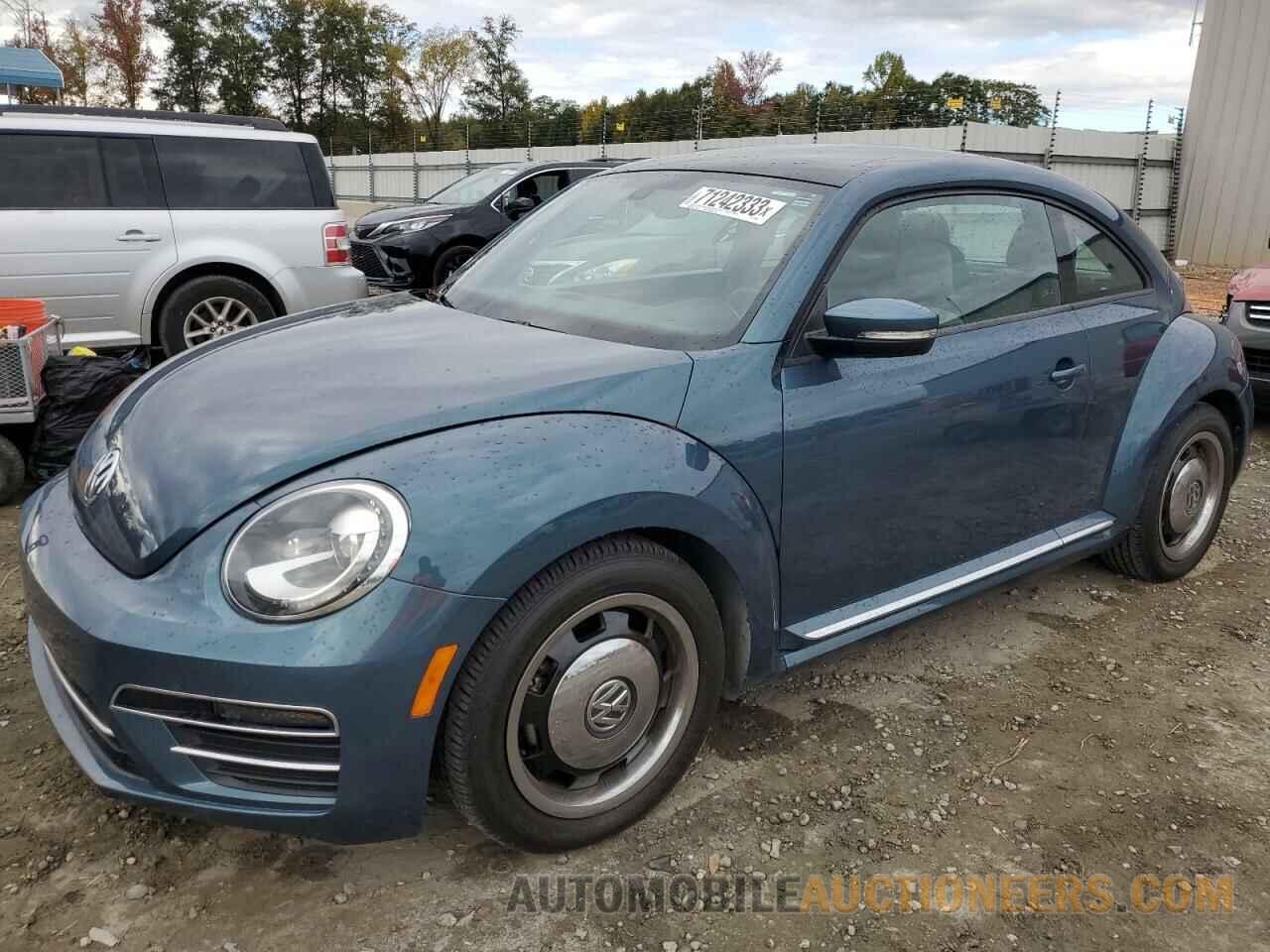 3VWFD7AT5JM708563 VOLKSWAGEN BEETLE 2018