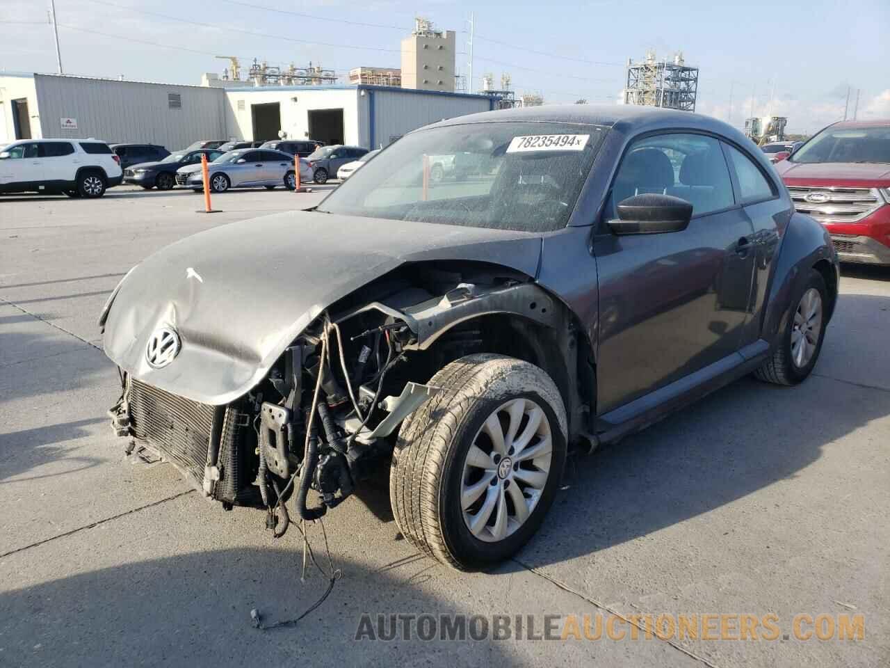 3VWFD7AT6JM709995 VOLKSWAGEN BEETLE 2018