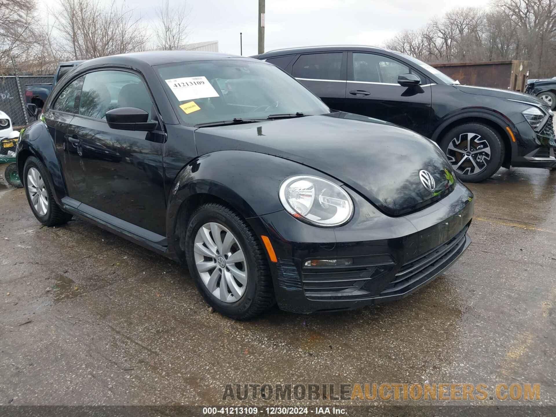 3VWFD7AT6JM716770 VOLKSWAGEN BEETLE 2018