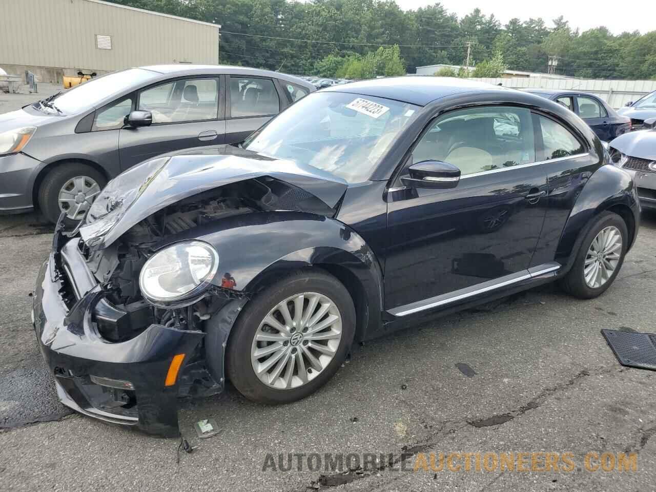 3VWFD7AT7KM701356 VOLKSWAGEN BEETLE 2019