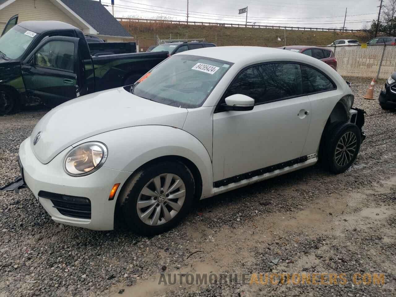 3VWFD7AT7KM705617 VOLKSWAGEN BEETLE 2019